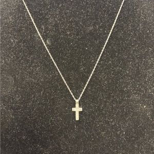 Silver Cross Necklace.